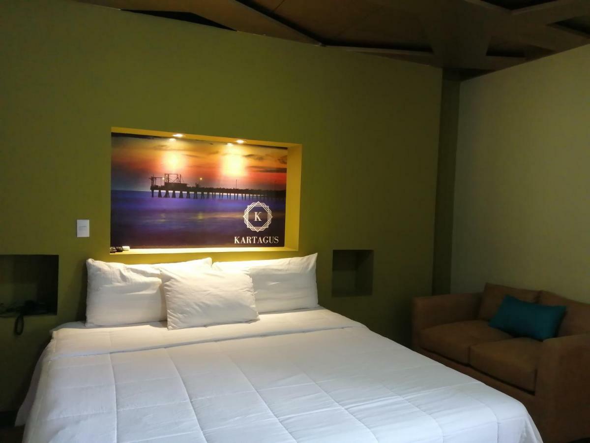 Kartagus Hotel San Salvador Esterno foto