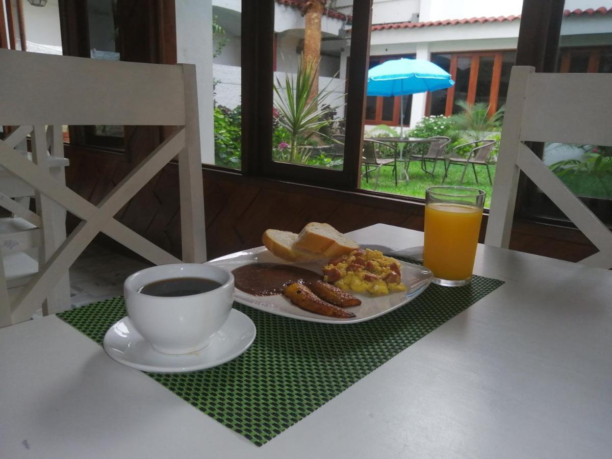 Kartagus Hotel San Salvador Esterno foto